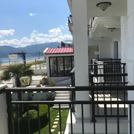 Makedos Sea View * Vrasná