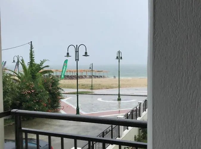 Makedos Sea View *