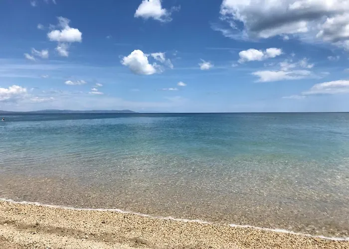 아파트 Makedos Sea View *