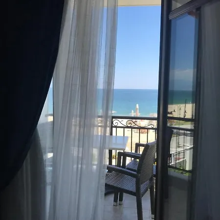 شقة Makedos Sea View