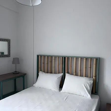 Makedos Sea View Apartament *