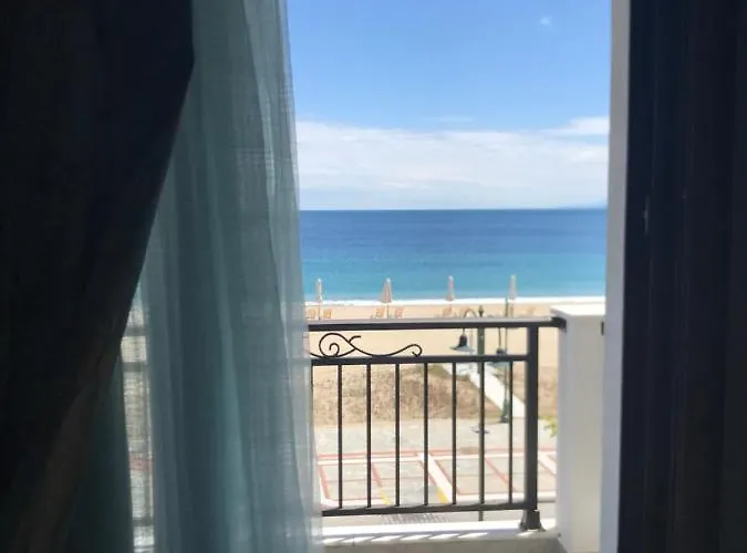 Апартаменты Makedos Sea View Неа-Врасна